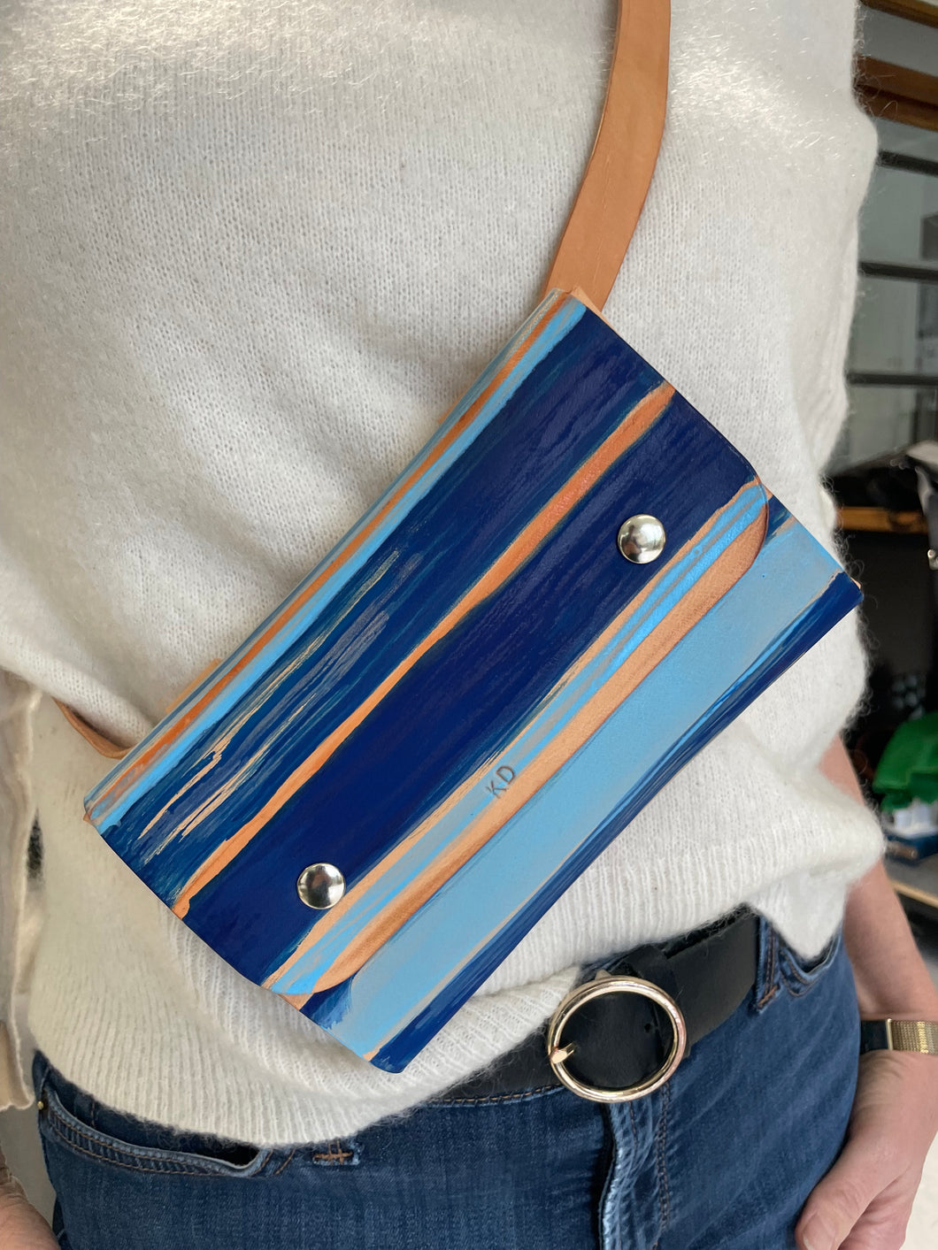 Workshop: Maak en pimp je eigen cross-body: zaterdag 7/12/2024, 9.30u - 13.00u.