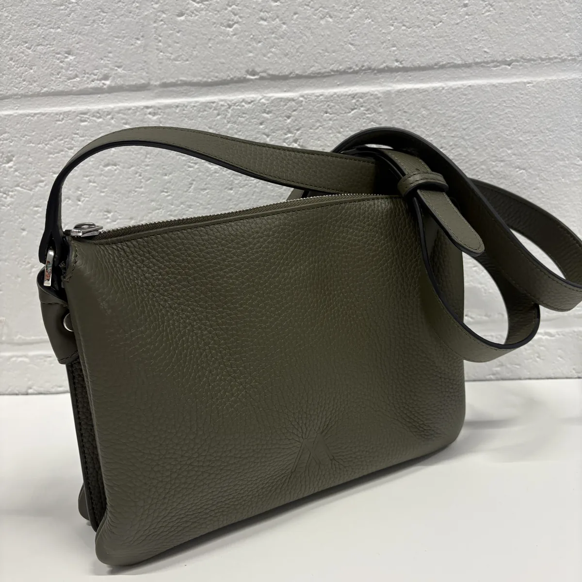 Carine — crossbody tas in leder